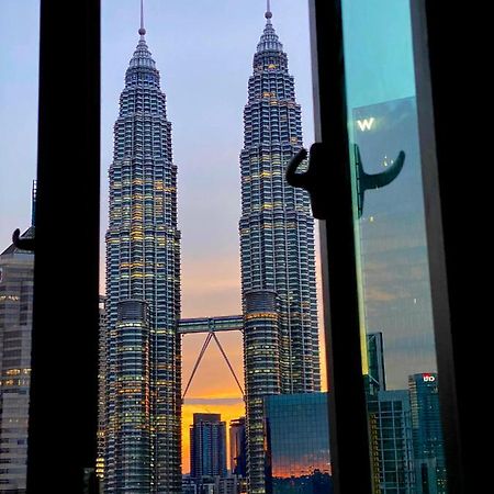 Klcc Legasi Direct View With A Superking Bed At A 3-Bedroom Premium Unit Κουάλα Λουμπούρ Εξωτερικό φωτογραφία