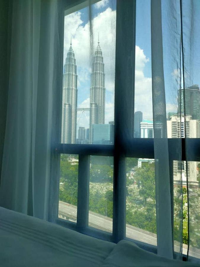 Klcc Legasi Direct View With A Superking Bed At A 3-Bedroom Premium Unit Κουάλα Λουμπούρ Εξωτερικό φωτογραφία