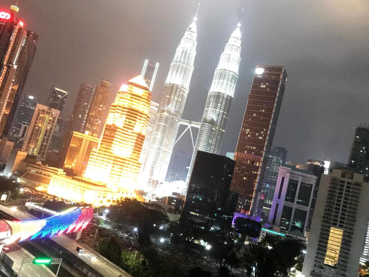 Klcc Legasi Direct View With A Superking Bed At A 3-Bedroom Premium Unit Κουάλα Λουμπούρ Εξωτερικό φωτογραφία