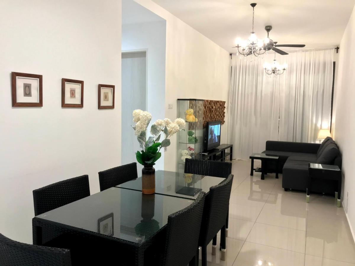 Klcc Legasi Direct View With A Superking Bed At A 3-Bedroom Premium Unit Κουάλα Λουμπούρ Εξωτερικό φωτογραφία